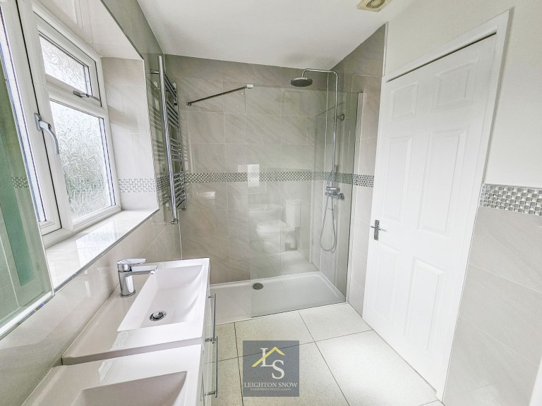 Images for Patch Lane, Bramhall, SK7 EAID:425574707 BID:4e9803c7-4032-406b-90d5-01d6ebc98bcc