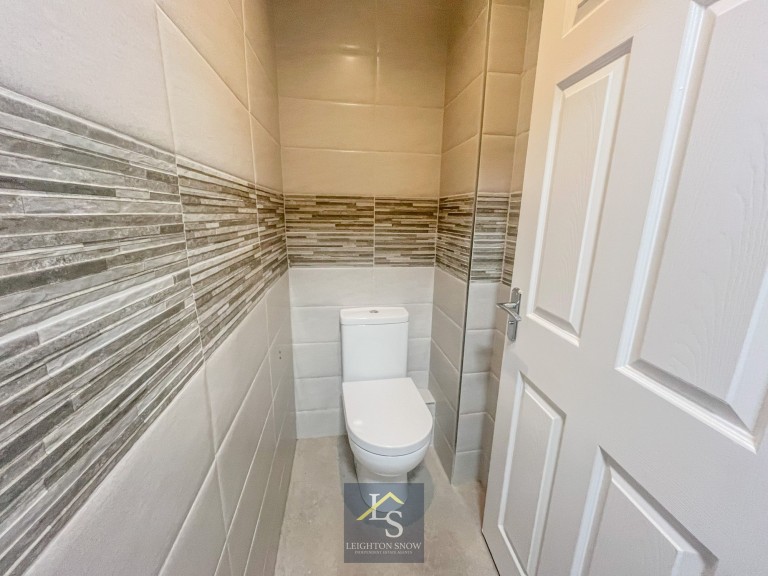 Images for Dawlish Close, Bramhall, SK7 EAID:425574707 BID:4e9803c7-4032-406b-90d5-01d6ebc98bcc