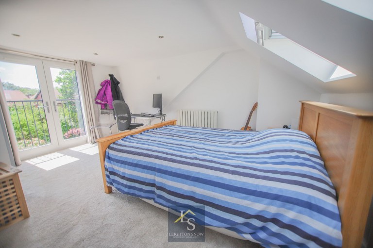 Images for Glandon Drive, Cheadle Hulme, SK8 EAID:425574707 BID:a331354c-8a27-4290-8521-a2425358b7e6