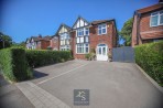 West Park Road, Bramhall, sk7