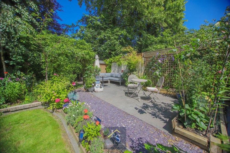 Images for West Park Road, Bramhall, SK7 EAID:425574707 BID:a331354c-8a27-4290-8521-a2425358b7e6