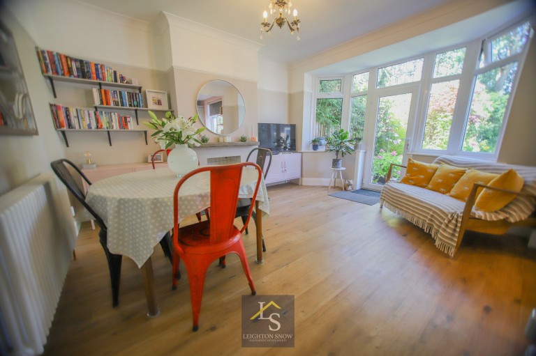 Images for West Park Road, Bramhall, SK7 EAID:425574707 BID:a331354c-8a27-4290-8521-a2425358b7e6