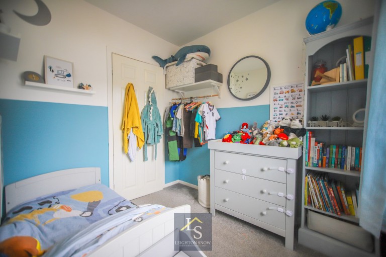 Images for Central Drive, Bramhall, SK7 EAID:425574707 BID:a331354c-8a27-4290-8521-a2425358b7e6