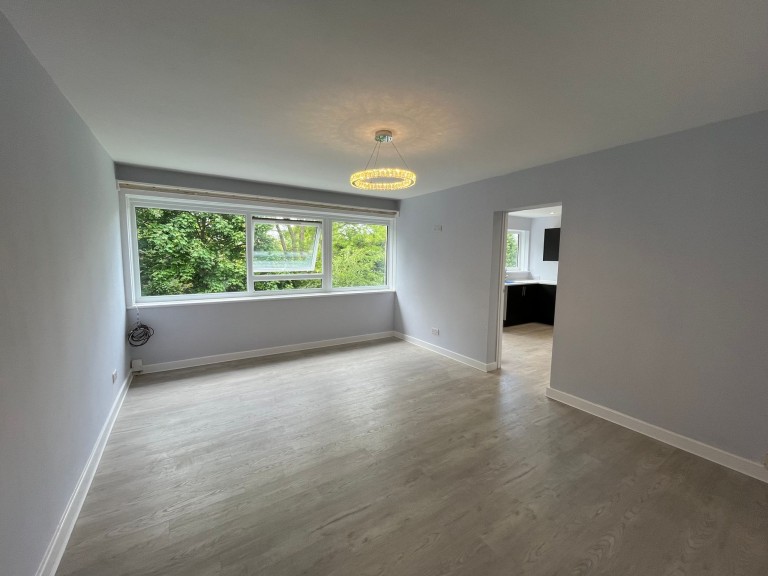 Images for Rossall Court, Bramhall, SK7 EAID:425574707 BID:4e9803c7-4032-406b-90d5-01d6ebc98bcc