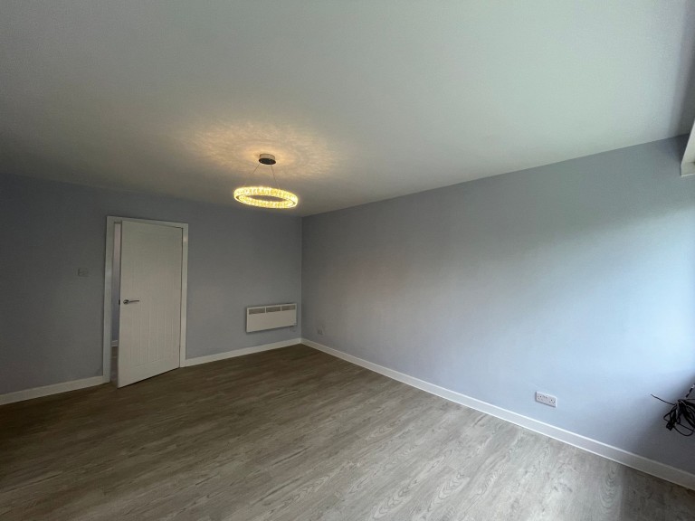 Images for Rossall Court, Bramhall, SK7 EAID:425574707 BID:4e9803c7-4032-406b-90d5-01d6ebc98bcc