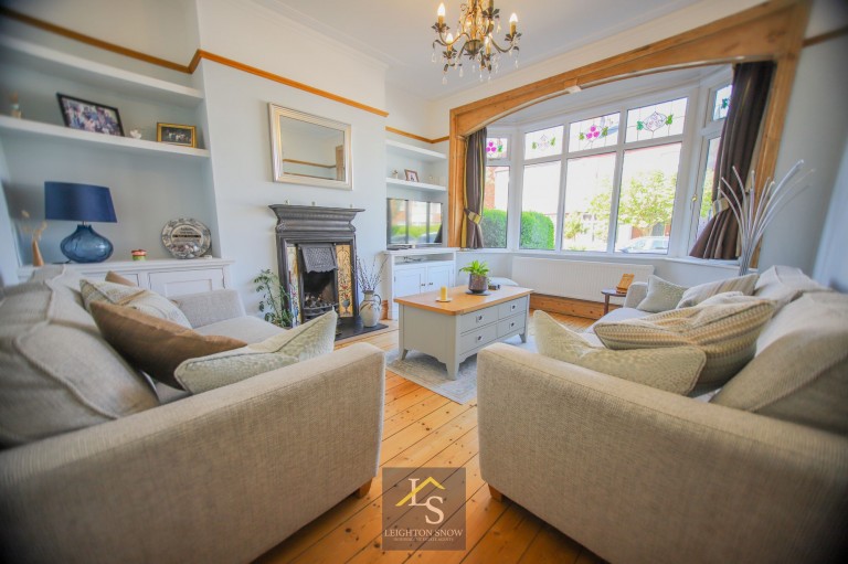 Images for Seymour Road, Cheadle Hulme, SK8 EAID:425574707 BID:a331354c-8a27-4290-8521-a2425358b7e6