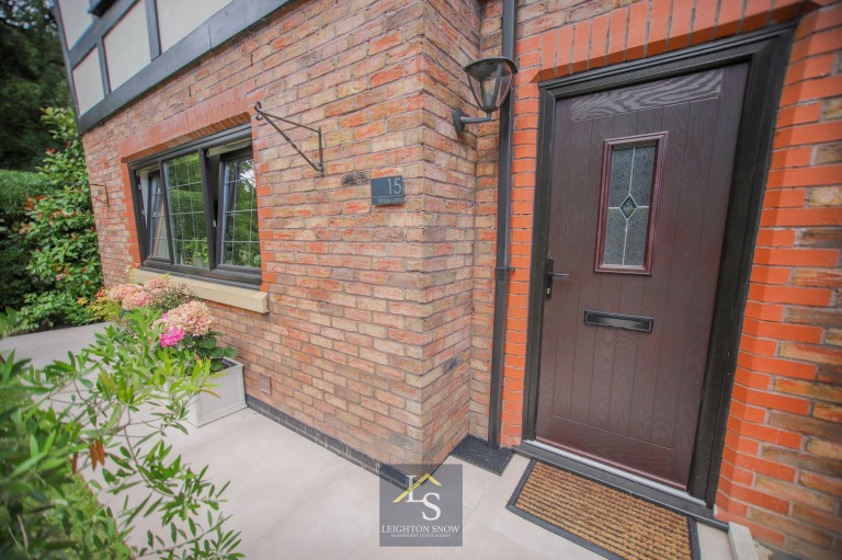 Images for Bridge Lane, Bramhall, SK7 EAID:425574707 BID:a331354c-8a27-4290-8521-a2425358b7e6