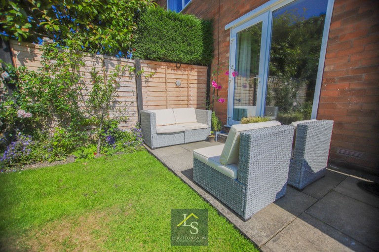 Images for Rowan Drive, Cheadle Hulme, SK8 EAID:425574707 BID:a331354c-8a27-4290-8521-a2425358b7e6