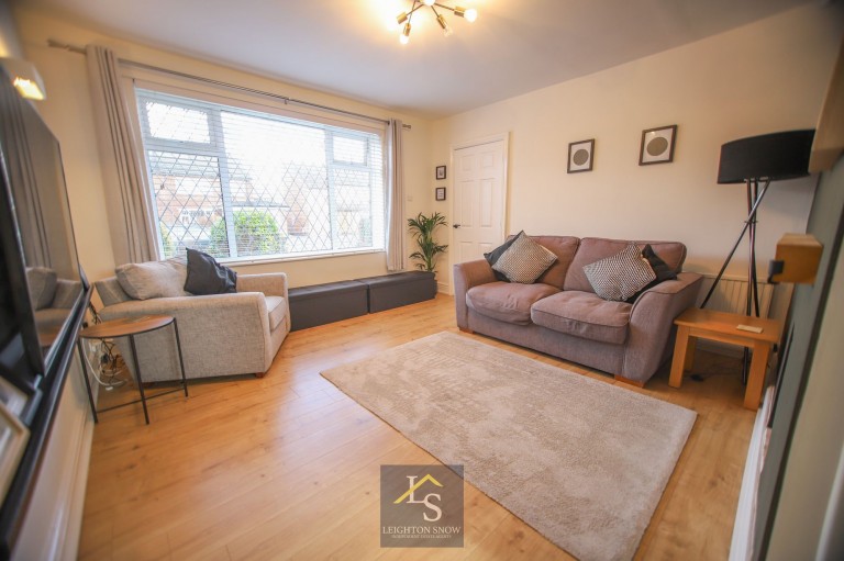 Images for Rowan Drive, Cheadle Hulme, SK8 EAID:425574707 BID:a331354c-8a27-4290-8521-a2425358b7e6