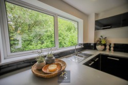 Images for Warren Close, Bramhall, SK7