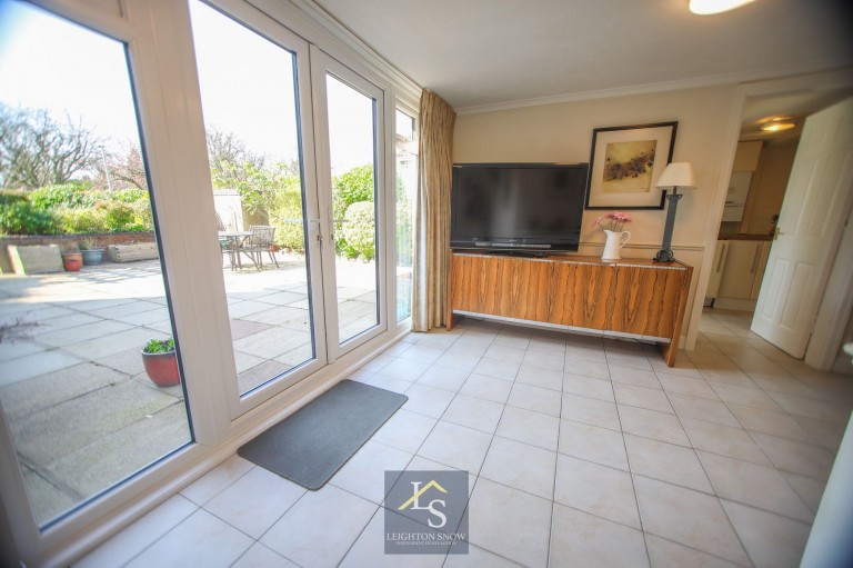 Images for Northcote Road, Bramhall, SK7 EAID:425574707 BID:a331354c-8a27-4290-8521-a2425358b7e6