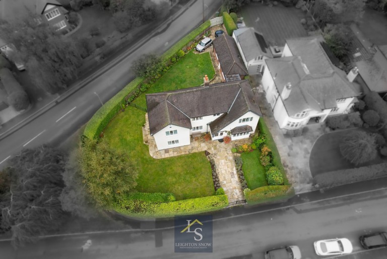 Images for Carrwood Avenue, Bramhall, SK7 EAID:425574707 BID:a331354c-8a27-4290-8521-a2425358b7e6