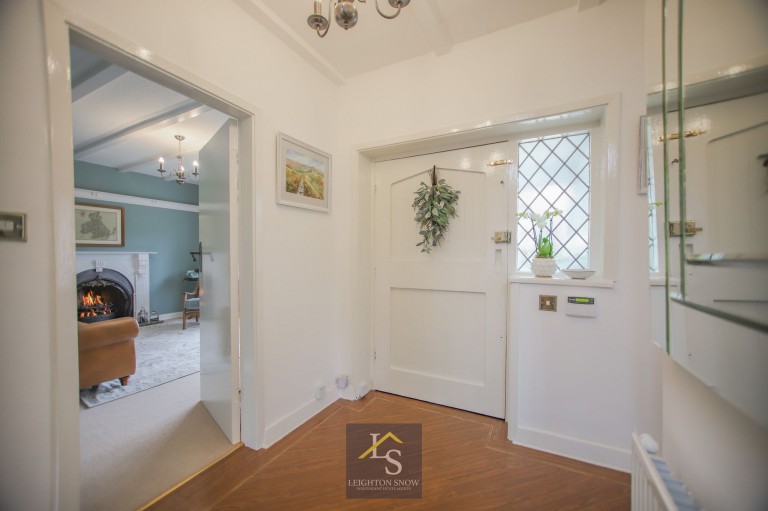 Images for Carrwood Avenue, Bramhall, SK7 EAID:425574707 BID:a331354c-8a27-4290-8521-a2425358b7e6