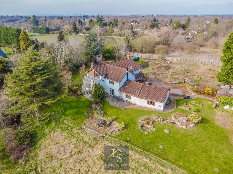 Images for Wallbank Road, Bramhall, SK7 EAID:425574707 BID:a331354c-8a27-4290-8521-a2425358b7e6
