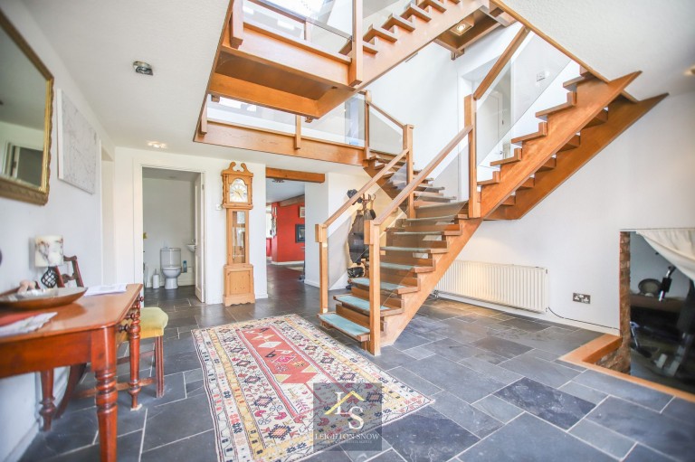 Images for Wallbank Road, Bramhall, SK7 EAID:425574707 BID:a331354c-8a27-4290-8521-a2425358b7e6