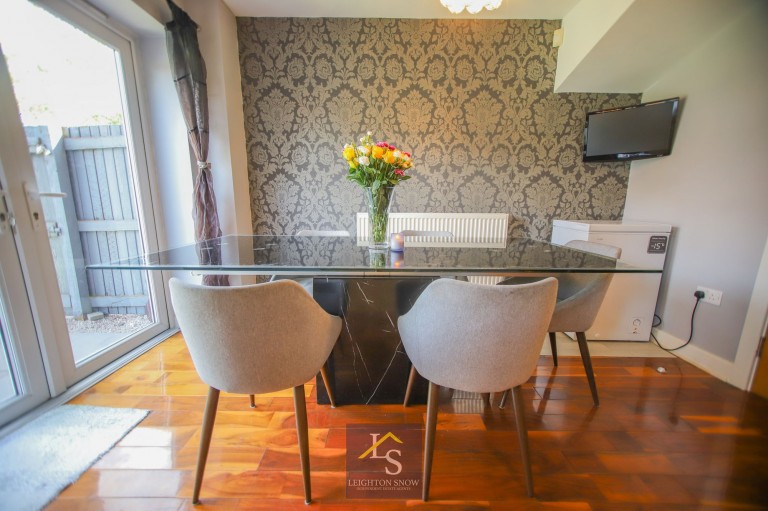 Images for Abbeydale Close, Cheadle Hulme, SK8 EAID:425574707 BID:a331354c-8a27-4290-8521-a2425358b7e6
