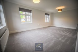 Images for Avro Crescent, Woodford, SK7