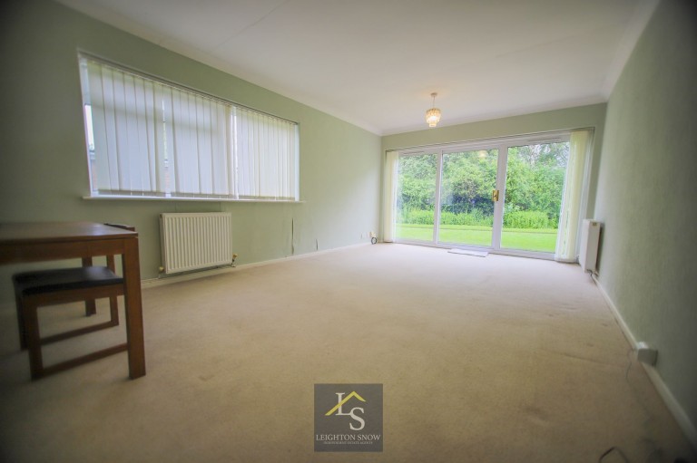 Images for Dairyground Road, Bramhall, SK7 EAID:425574707 BID:a331354c-8a27-4290-8521-a2425358b7e6