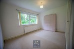 Dairyground Road, Bramhall, sk7