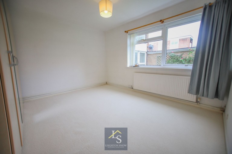 Images for Dairyground Road, Bramhall, SK7 EAID:425574707 BID:a331354c-8a27-4290-8521-a2425358b7e6