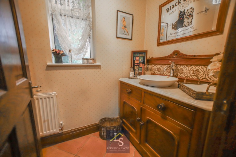 Images for Ack Lane East, Bramhall, SK7 EAID:425574707 BID:a331354c-8a27-4290-8521-a2425358b7e6