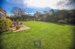 Queensgate, Bramhall, sk7