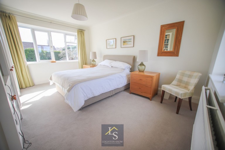 Images for Queensgate, Bramhall, SK7 EAID:425574707 BID:a331354c-8a27-4290-8521-a2425358b7e6