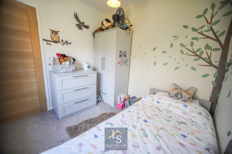 Images for Adelaide Road, Bramhall, SK7 EAID:425574707 BID:a331354c-8a27-4290-8521-a2425358b7e6