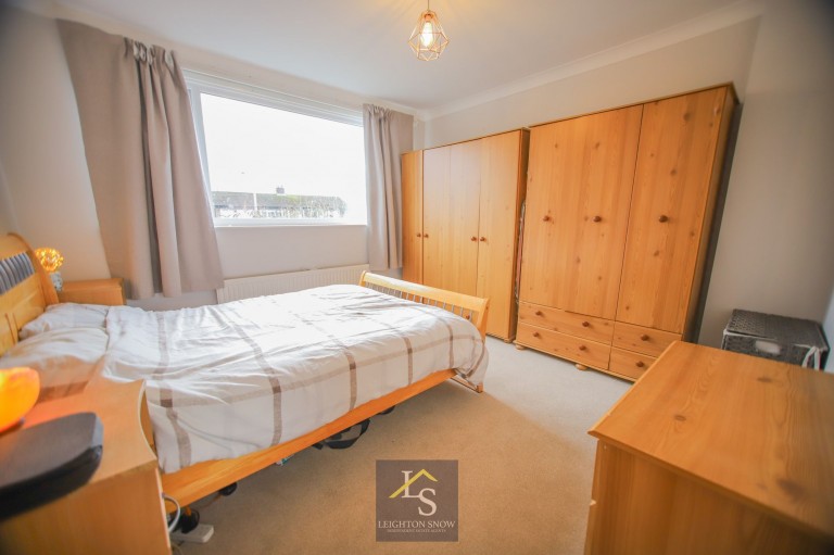 Images for Midland Road, Bramhall, SK7 EAID:425574707 BID:a331354c-8a27-4290-8521-a2425358b7e6