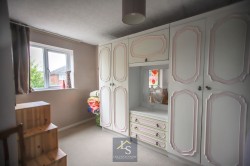 Images for Lydney Avenue, Heald Green, SK8