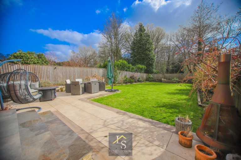 Images for Bridge Lane, Bramhall, SK7 EAID:425574707 BID:a331354c-8a27-4290-8521-a2425358b7e6