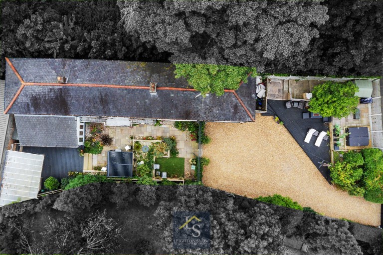 Images for Hall Road, Bramhall, SK7 EAID:425574707 BID:a331354c-8a27-4290-8521-a2425358b7e6