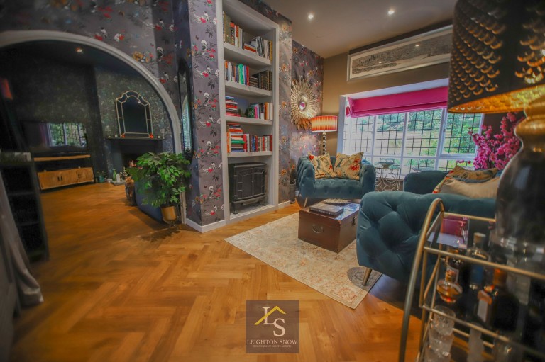Images for Hall Road, Bramhall, SK7 EAID:425574707 BID:a331354c-8a27-4290-8521-a2425358b7e6