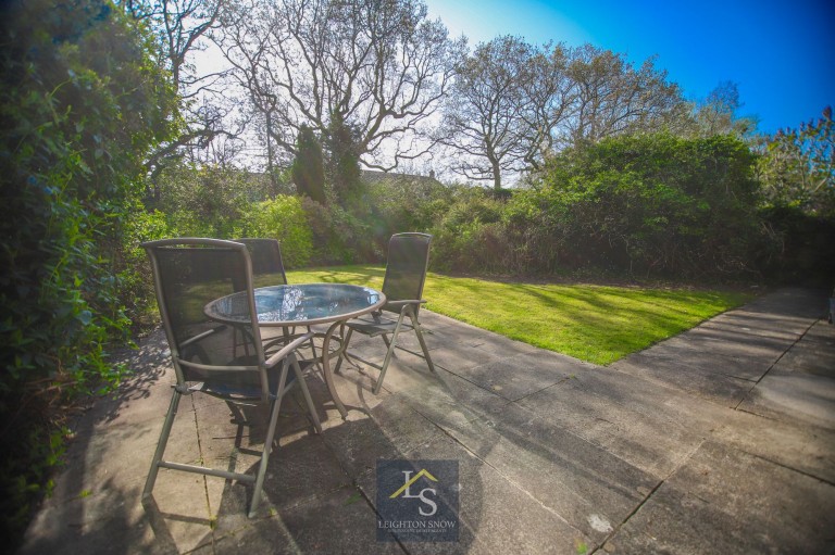Images for Midhurst Close, Cheadle Hulme, SK8 EAID:425574707 BID:a331354c-8a27-4290-8521-a2425358b7e6