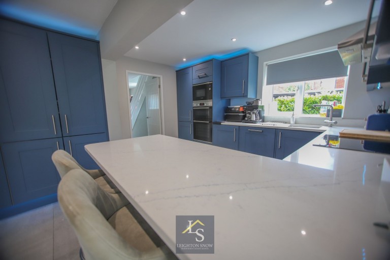 Images for Bath Crescent, Cheadle Hulme, SK8 EAID:425574707 BID:a331354c-8a27-4290-8521-a2425358b7e6