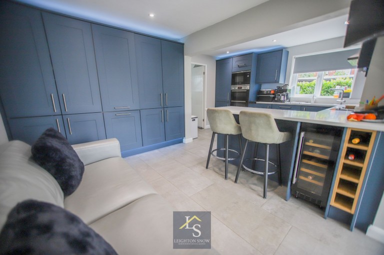 Images for Bath Crescent, Cheadle Hulme, SK8 EAID:425574707 BID:a331354c-8a27-4290-8521-a2425358b7e6