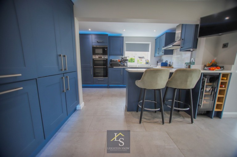 Images for Bath Crescent, Cheadle Hulme, SK8 EAID:425574707 BID:a331354c-8a27-4290-8521-a2425358b7e6