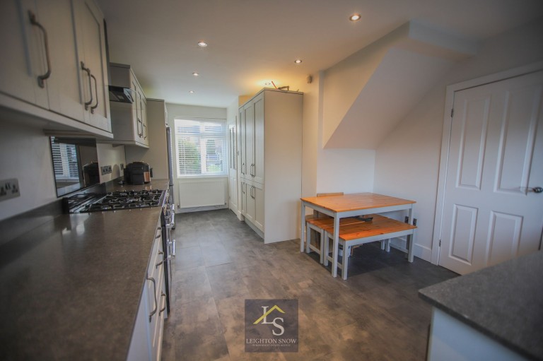 Images for Rushton Drive, Bramhall, SK7 EAID:425574707 BID:a331354c-8a27-4290-8521-a2425358b7e6