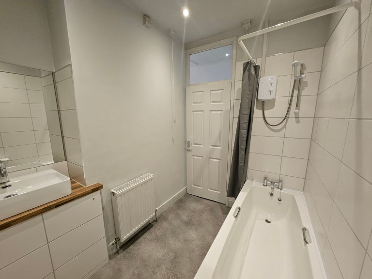 Images for Oakfield Street, Altrincham, WA15 EAID:425574707 BID:4e9803c7-4032-406b-90d5-01d6ebc98bcc