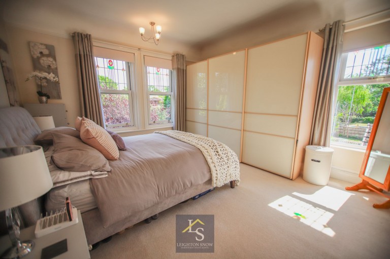 Images for Bramhall Moor Lane, Hazel Grove, SK7 EAID:425574707 BID:a331354c-8a27-4290-8521-a2425358b7e6