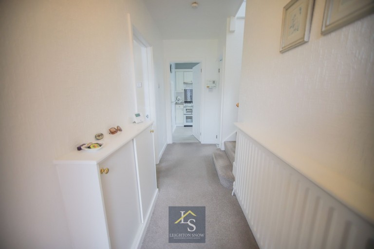 Images for Dairyground Road, Bramhall, SK7 EAID:425574707 BID:a331354c-8a27-4290-8521-a2425358b7e6