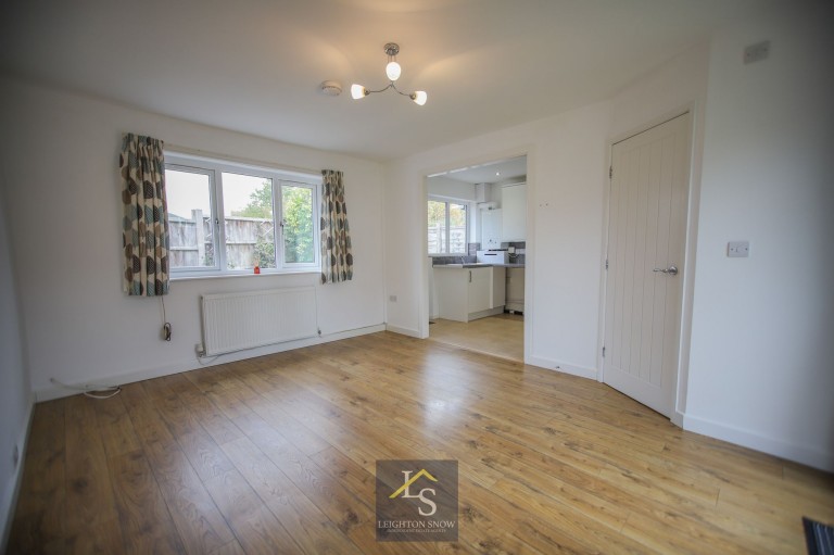 Images for Vernon Road, Poynton, SK12 EAID:425574707 BID:4e9803c7-4032-406b-90d5-01d6ebc98bcc