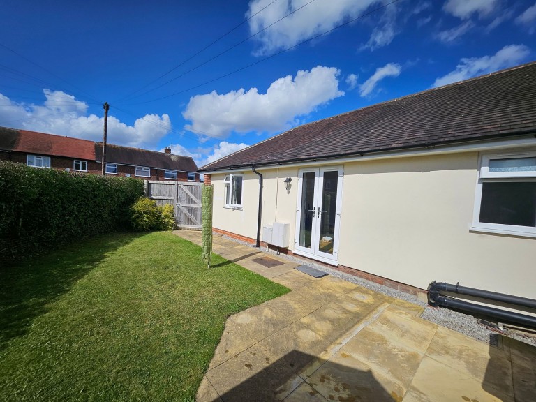 Images for Vernon Road, Poynton, SK12 EAID:425574707 BID:4e9803c7-4032-406b-90d5-01d6ebc98bcc