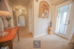 Images for Larchway, Bramhall, SK7