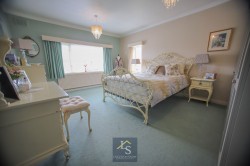 Images for Larchway, Bramhall, SK7