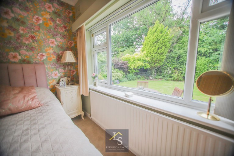 Images for Larchway, Bramhall, SK7 EAID:425574707 BID:a331354c-8a27-4290-8521-a2425358b7e6