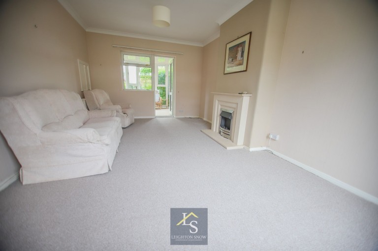 Images for Central Drive, Bramhall, SK7 EAID:425574707 BID:4e9803c7-4032-406b-90d5-01d6ebc98bcc