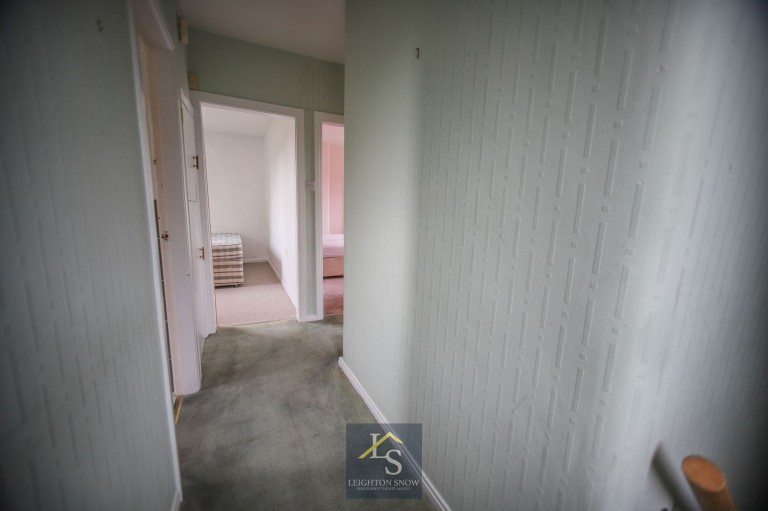 Images for Central Drive, Bramhall, SK7 EAID:425574707 BID:4e9803c7-4032-406b-90d5-01d6ebc98bcc