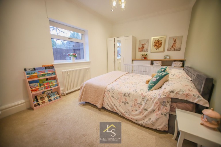 Images for Bramhall Moor Lane, Hazel Grove, SK7 EAID:425574707 BID:4e9803c7-4032-406b-90d5-01d6ebc98bcc