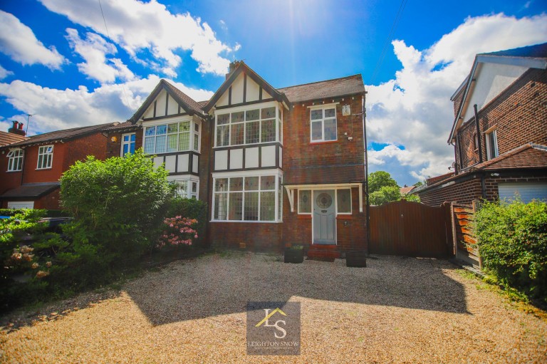 Images for Ladythorn Road, Bramhall, SK7 EAID:425574707 BID:a331354c-8a27-4290-8521-a2425358b7e6
